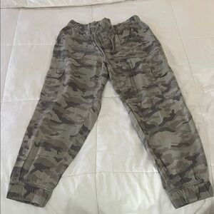 American Eagle Outfitters Camouflage Joggers